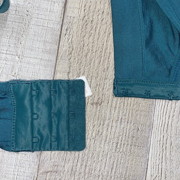 Cacique teal bra size 40DD - Picture 6 of 7